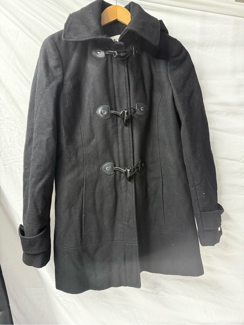 Calvin Klein Women’s Black Toggle Wool Coat size 4